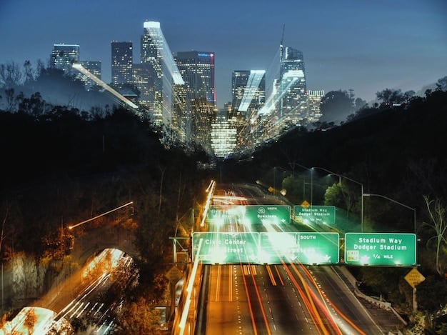 Reinforcement Learning Advances: Applications & Opportunities in 2025
